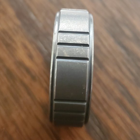 Nohe Jewelry Designer Tungsten Ring - Picture 4 of 6